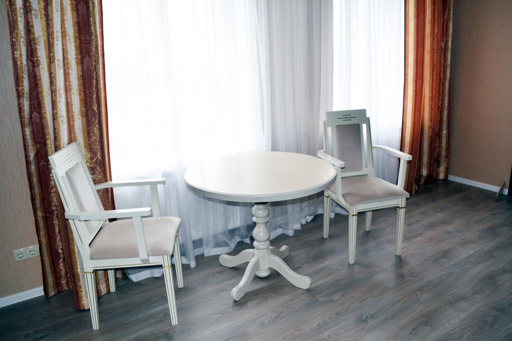 Sovskiye Prudy Hotel Kyiv Quarto foto